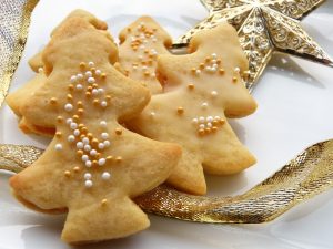 self-baked winter cookies