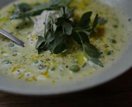 Roast Leek, Pea and Mint Soup 