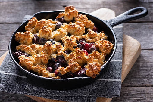 Blackberry Cobbler